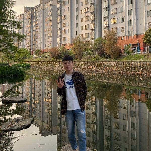 24岁岁河南单身帅哥 - 安顺吉缘网
