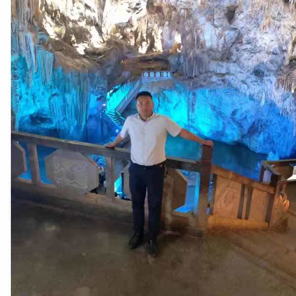 35岁岁云南单身帅哥 - 安顺吉缘网