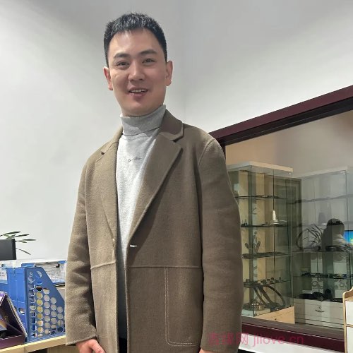 32岁岁四川单身帅哥 - 安顺吉缘网